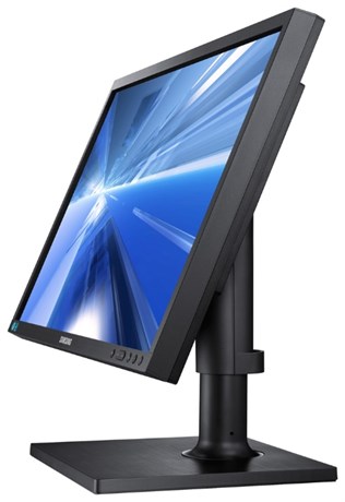 фото: Samsung S24C650PL
