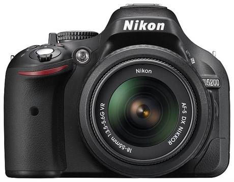 фото: Nikon D5200 kit 18-55 VR II