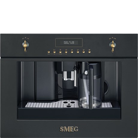 фото: Кофемашина Smeg CMS8451 черный