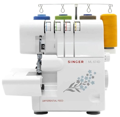 фото: Оверлок Singer My Lock 674 D