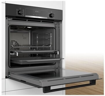 фото: Духовой шкаф Bosch HBG5370B0