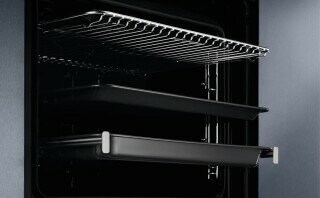 фото: Духовой шкаф Electrolux EOF3H70X