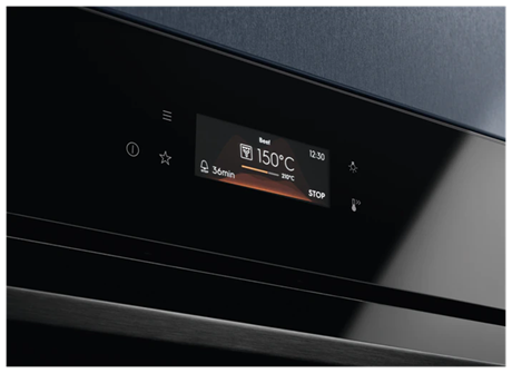 фото: Духовой шкаф Electrolux EVL8E08Z