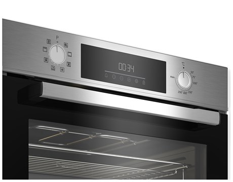 фото: Духовой шкаф Beko BBCM12300X