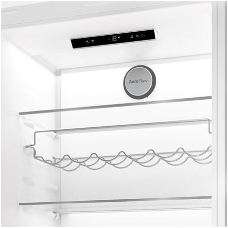 фото: Холодильник Beko BCNE400I35ZS