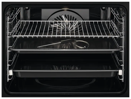 фото: Духовой шкаф Electrolux EOE7P31Z