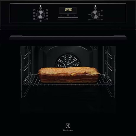 фото: Духовой шкаф Electrolux EOF3H50BK