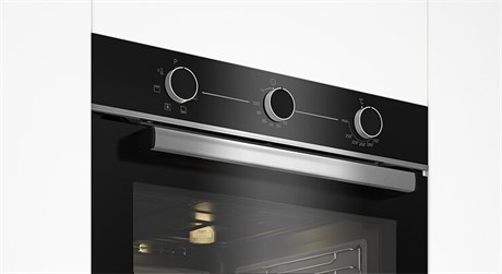 фото: Духовой шкаф Beko BBIE13100XC
