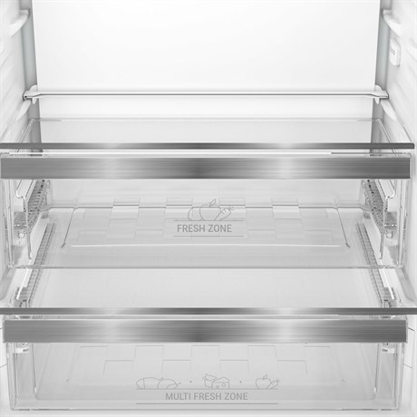 фото: Холодильник Hotpoint-Ariston HBT 400I