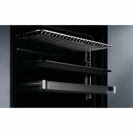 фото: Духовой шкаф Electrolux EOF6P76BX