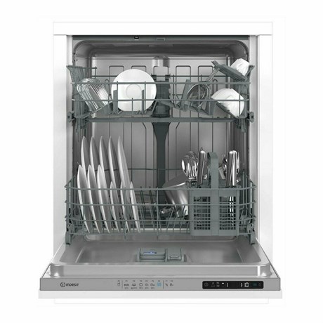 фото: Посудомоечная машина Indesit DI 3C49 B