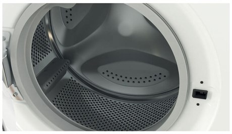 фото: Стиральная машина Indesit IWSE 6105 L