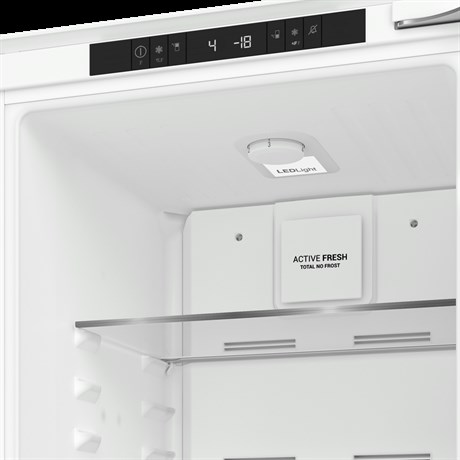 фото: Холодильник Hotpoint-Ariston HBT 20