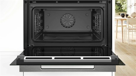 фото: Духовой шкаф Bosch HBG7764B1