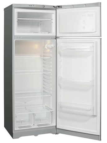 фото: Холодильник Indesit TIA 16 G