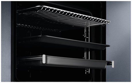 фото: Духовой шкаф Electrolux EOB7S31V