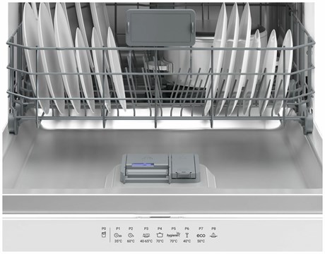 фото: Посудомоечная машина Hotpoint HF 5C84 DW