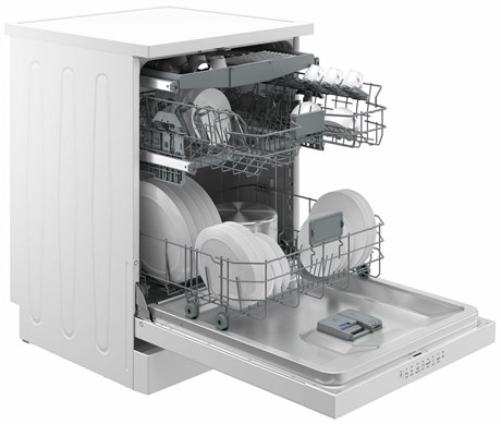 фото: Посудомоечная машина Hotpoint HF 5C84 DW