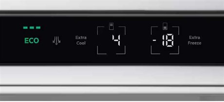 фото: Холодильник Electrolux LNG7TE18S