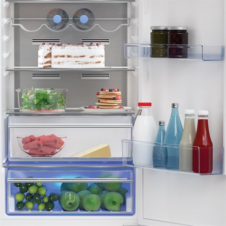 фото: Холодильник Beko BCNA275E3S