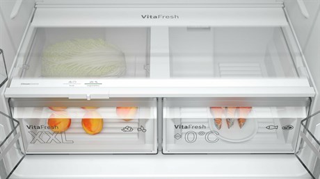 фото: Холодильник Bosch KFN96VPEA