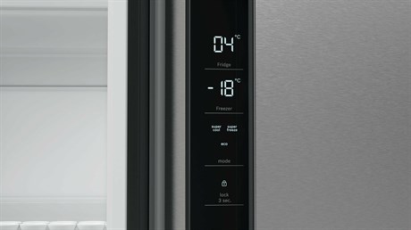 фото: Холодильник Bosch KFN96VPEA