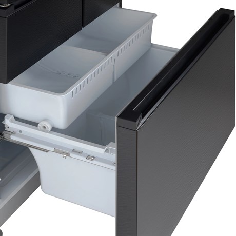 фото: Холодильник Tesler RFD-427BI graphite