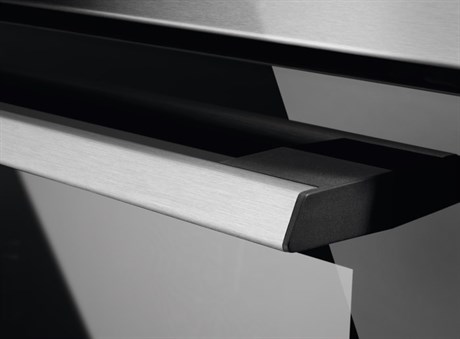 фото: Духовой шкаф Electrolux EOF3C50TX
