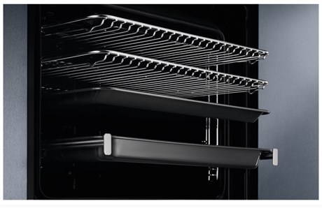 фото: Духовой шкаф Electrolux KOAAS31CX