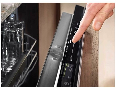 фото: Посудомоечная машина Electrolux EEQ47200L