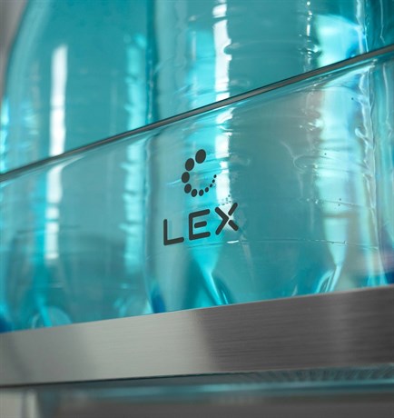 фото: Холодильник LEX LSB530BLID wind