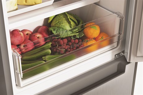 фото: Холодильник Indesit ITS 5180 XB