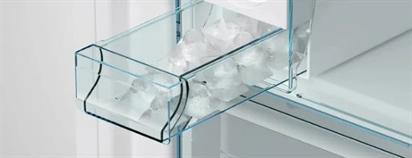 фото: Холодильник Bosch KGD86AI31U