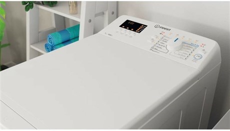 фото: Стиральная машина Indesit BTW S72200