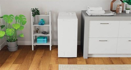 фото: Стиральная машина Indesit BTW L50300 EU/N