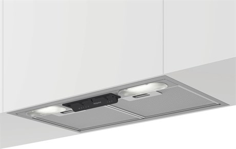 фото: Кухонная вытяжка Hotpoint HPAE 52FLS X