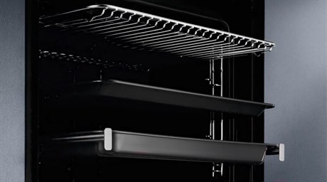 фото: Духовой шкаф Electrolux LOC8H31X