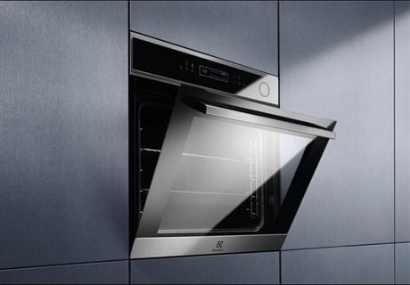 фото: Духовой шкаф Electrolux LOC8H31X