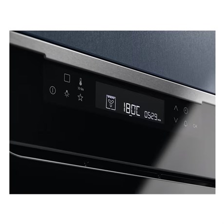 фото: Духовой шкаф Electrolux KOBCS31X