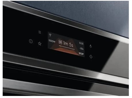 фото: Духовой шкаф Electrolux EOC8P39WX