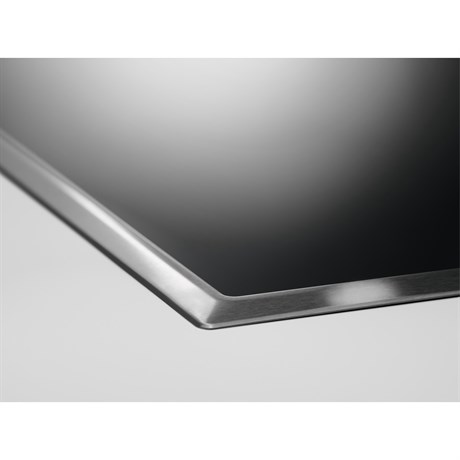 фото: Варочная панель Electrolux EHF6342XOK