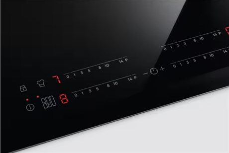 фото: Варочная панель Electrolux CIV634