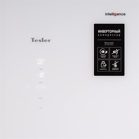 фото: Холодильник Tesler RCD-482I white glass
