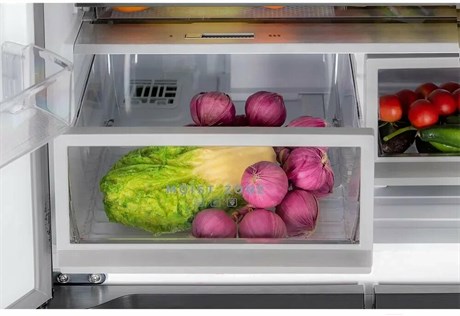 фото: Холодильник Hiberg RFQ-600DX NFGС inverter