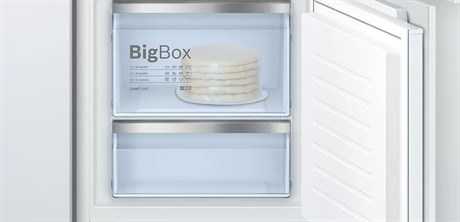 фото: Холодильник Bosch KIS87AF30U