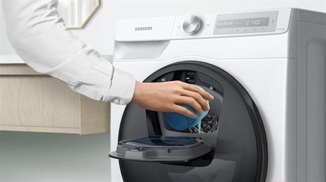 фото: Стиральная машина Samsung WD10T654CBX/LP