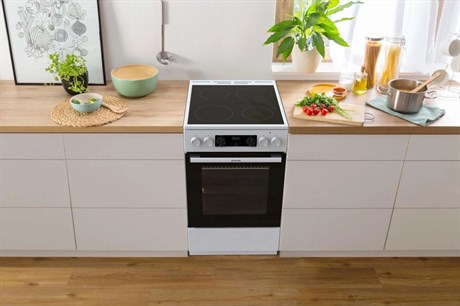 фото: Электрическая плита Gorenje GEC5C42WG