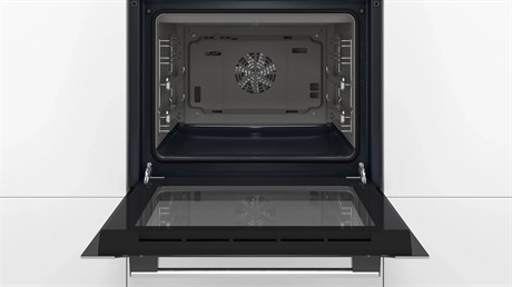 фото: Духовой шкаф Bosch HBJ558YS3Q
