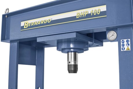 фото: Электрическая плита BBK BHP-100