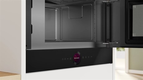 фото: Микроволновая печь Bosch BFR9221B1